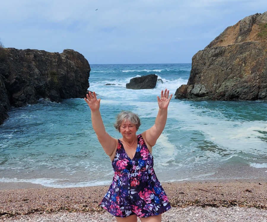 Rain in front of the ocean